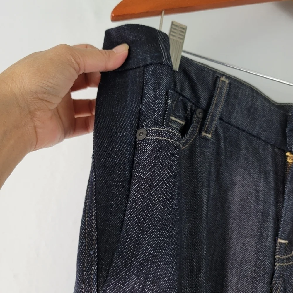 7 For All Mankind great pre